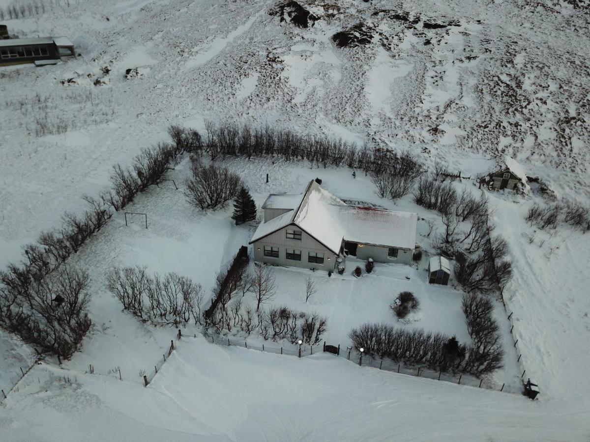 Prestshús 2 Guesthouse Vík Eksteriør billede