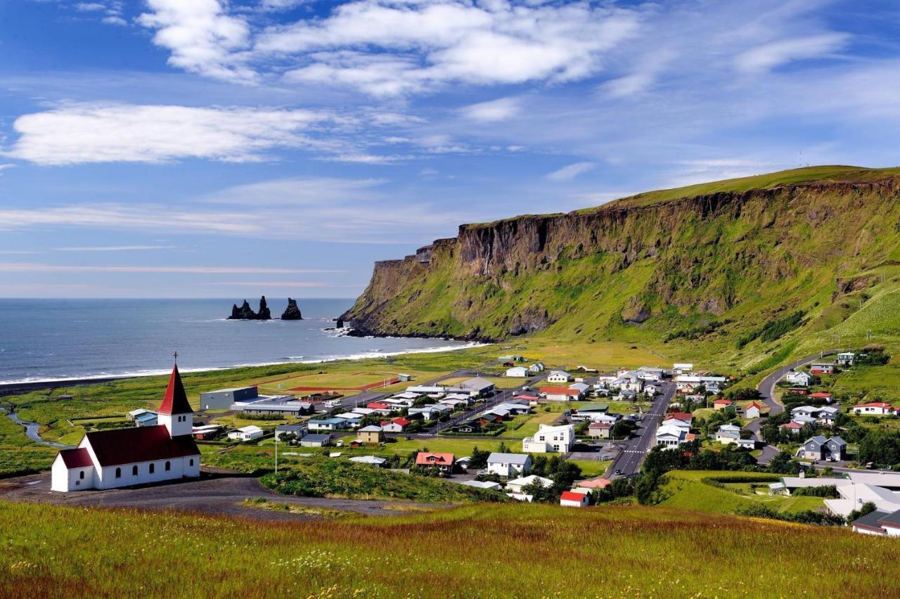 Prestshús 2 Guesthouse Vík Eksteriør billede